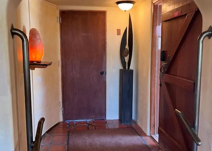 Unique Property, 2 Bedroom 1 Ba, Patio, Kitchenette Holiday home *